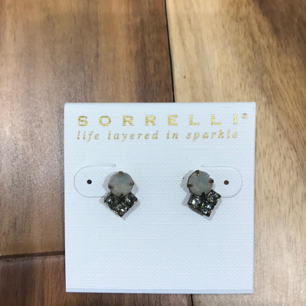 Crystal stud earrings